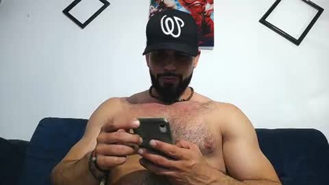 Snapshot of jakeskye chatting on 06/17/26, 12:57 JakeSkye online show from 06/17/26, 12:57