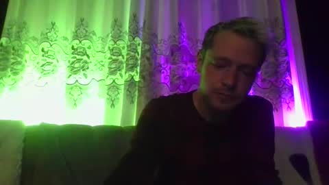 jakjakrabbit online show from 10/29/25, 11:39