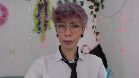 Snapshot of jakke__ chatting on 12/15/24, 08:04 Jakke Independent model online show from 12/15/24, 08:04