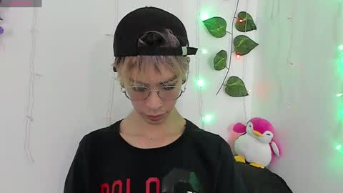 Snapshot of jakke__ chatting on 01/03/25, 09:57 Jakke Independent model online show from 01/03/25, 09:57