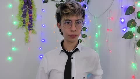 Snapshot of jakke__ chatting on 01/26/25, 11:18 Jakke Independent model online show from 01/26/25, 11:18