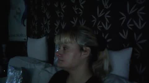 Snapshot of jakkilouise chatting on 10/29/25, 03:58 JAKKI LOUISE pornstar online show from 10/29/25, 03:58