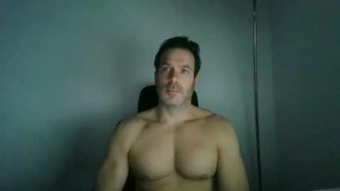 Snapshot of jam3s5959 chatting on 01/28/25, 11:39 jam3s5959 online show from 01/28/25, 11:39