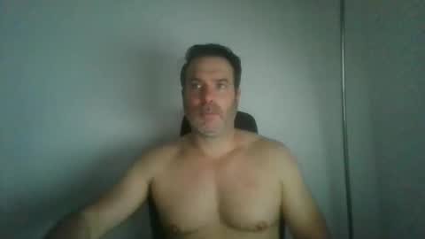 Snapshot of jam3s5959 chatting on 05/30/26, 11:29 jam3s5959 online show from 05/30/26, 11:29