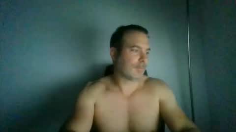 Snapshot of jam3s5959 chatting on 06/06/26, 07:57 jam3s5959 online show from 06/06/26, 07:57