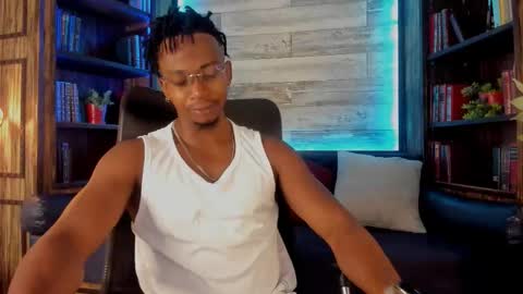   online show from 10/06/25, 04:10