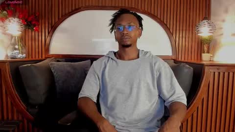   online show from 11/26/25, 02:12