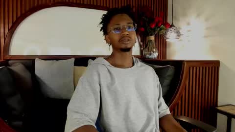   online show from 03/29/26, 02:44