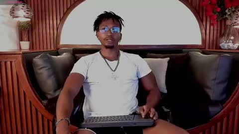 Snapshot of jamalmyst_ chatting on 06/01/26, 07:59 online show from 06/01/26, 07:59