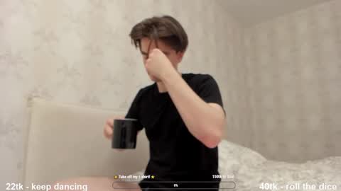 Snapshot of jame_flow chatting on 01/25/25, 09:46 Hey there Im Jame online show from 01/25/25, 09:46