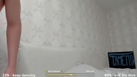 Snapshot of jame_flow chatting on 02/06/25, 12:11 Hey there Im Jame online show from 02/06/25, 12:11