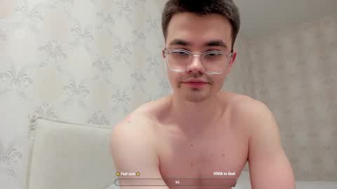 Snapshot of jame_flow chatting on 02/22/25, 11:24 Hey there Im Jame online show from 02/22/25, 11:24