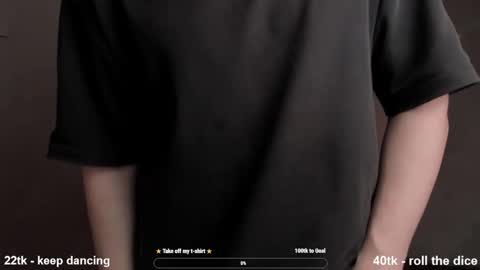 Snapshot of jame_flow chatting on 02/26/25, 10:09 Hey there Im Jame online show from 02/26/25, 10:09