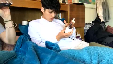 james2002og online show from 10/17/25, 04:53