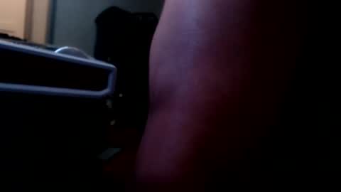 Snapshot of james30cup chatting on 01/08/25, 12:47 what you in too online show from 01/08/25, 12:47