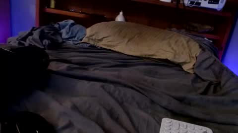 Snapshot of james30cup chatting on 09/12/25, 07:30 what you in too online show from 09/12/25, 07:30