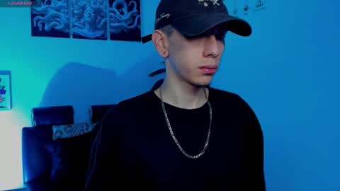 james_adamss_ online show from 11/22/25, 12:26