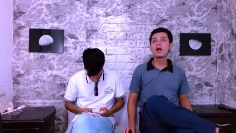 James y Kenet online show from 02/05/26, 12:04