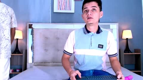 James y Kenet online show from 02/24/26, 11:52