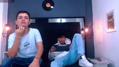 James y Kenet online show from 02/25/26, 12:04