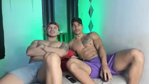 Snapshot of james_and_max chatting on 04/06/26, 04:57 james_and_max online show from 04/06/26, 04:57