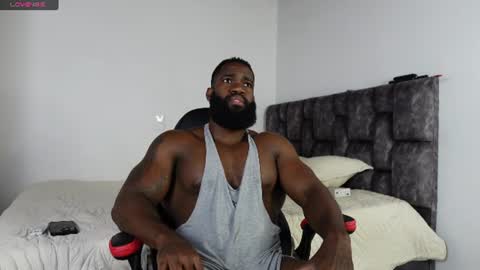 Snapshot of james_bbcmuscle chatting on 06/14/26, 06:04 James BBC online show from 06/14/26, 06:04