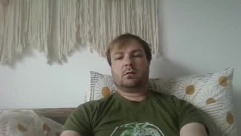 Snapshot of james_heron chatting on 09/10/25, 07:52 James Heron online show from 09/10/25, 07:52