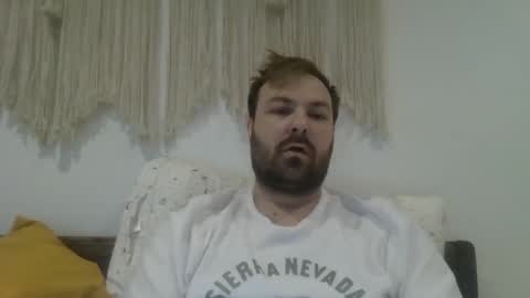 Snapshot of james_heron chatting on 12/15/25, 08:51 James Heron online show from 12/15/25, 08:51