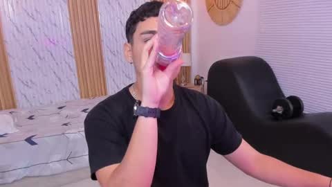James online show from 09/28/25, 07:52