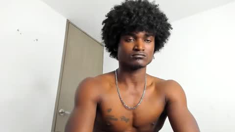 james_makony_1 online show from 12/17/24, 02:44