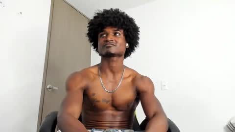 james_makony_1 online show from 12/18/24, 02:49