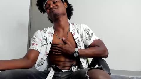 james_makony_1 online show from 12/24/24, 04:30