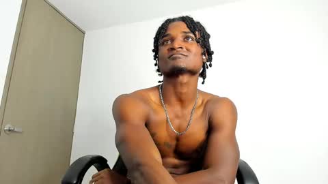 james_makony_1 online show from 01/08/25, 07:13