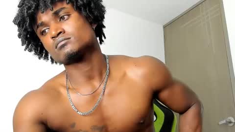 james_makony_1 online show from 02/12/25, 11:51