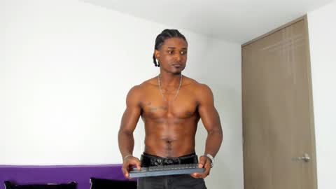 james_makony_1 online show from 02/26/25, 04:36