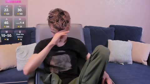 Snapshot of james_mil chatting on 12/09/24, 07:39 James online show from 12/09/24, 07:39