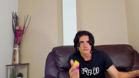 james_morrisonm online show from 11/23/25, 12:10