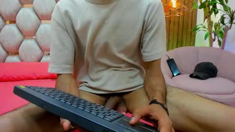 James Walsh online show from 01/18/26, 08:01