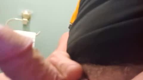 Snapshot of jameses19 chatting on 02/10/26, 11:14 jameses19 online show from 02/10/26, 11:14