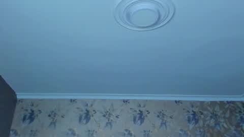 jamesgolden_ online show from 03/07/25, 05:28