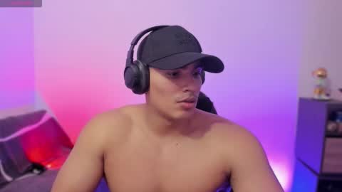 Snapshot of jamesgraay chatting on 01/05/26, 05:27 James Gray online show from 01/05/26, 05:27