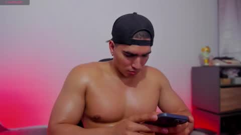 Snapshot of jamesgraay chatting on 02/03/26, 06:40 James Gray online show from 02/03/26, 06:40