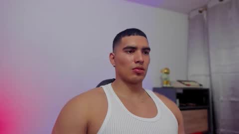 Snapshot of jamesgraay chatting on 02/21/26, 05:19 James Gray online show from 02/21/26, 05:19