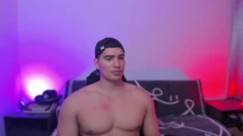 Snapshot of jamesgraay chatting on 04/28/26, 12:09 James Gray online show from 04/28/26, 12:09