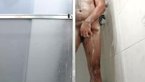 Snapshot of jameshetfield450 chatting on 03/05/25, 06:56 James Clapeyron online show from 03/05/25, 06:56