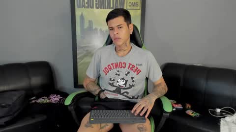 Jamesinked  online show from 12/15/24, 03:53