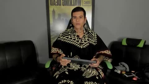 Jamesinked  online show from 02/16/25, 08:10