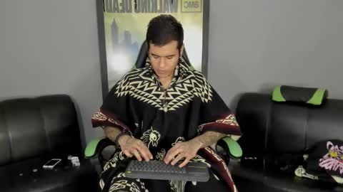 Jamesinked  online show from 03/08/25, 06:05