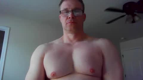 Snapshot of jamesjewels chatting on 03/15/26, 03:51 jamesjewels online show from 03/15/26, 03:51