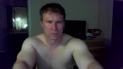 Snapshot of jamesjewels chatting on 05/06/26, 02:29 jamesjewels online show from 05/06/26, 02:29